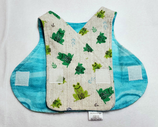 Frogs NICU smock. 1-3 lb. Ready to Ship.